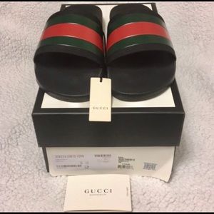 💚♥️🖤GUCCI SLIDES💚♥️🖤